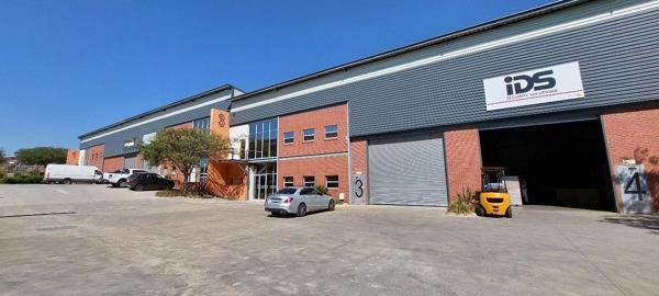 575  m² Industrial space