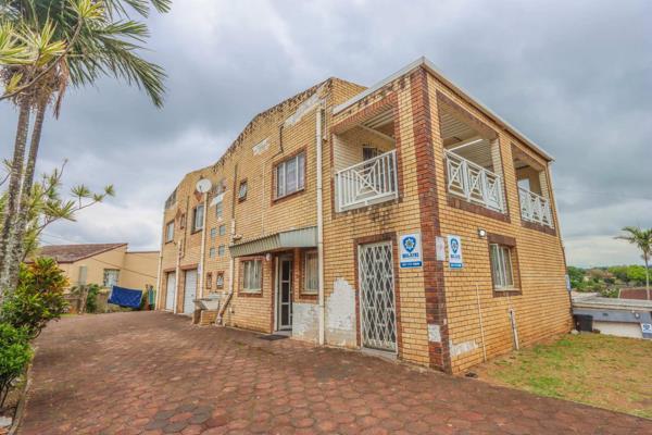 6 Bedroom House