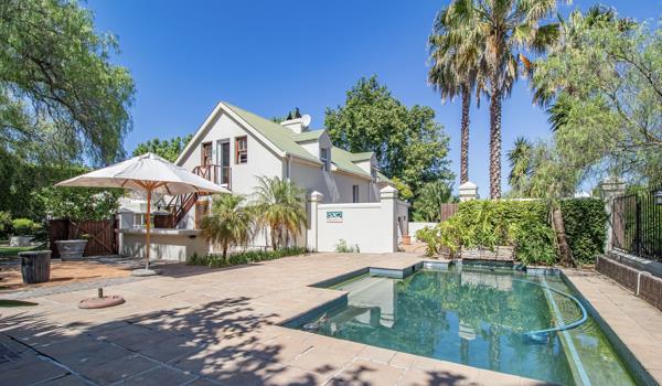 3 965 m² Smallholding