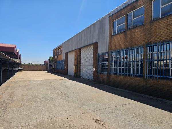 2 000 m² Industrial space