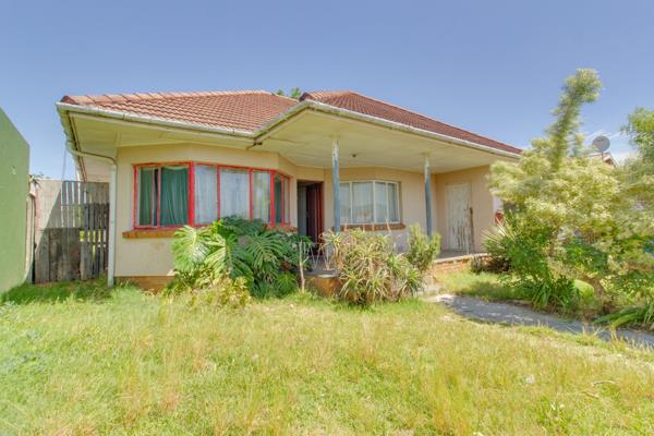 3 Bedroom House in Belmont Park