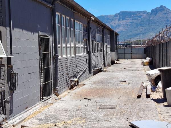 141  m² Industrial space