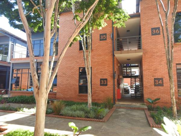 98  m² Office Space