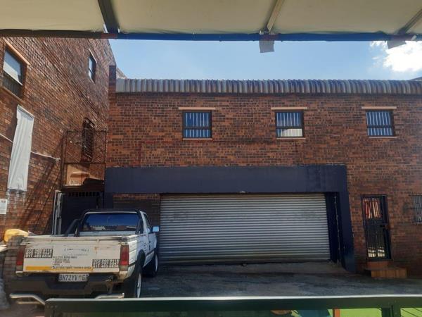 800  m² Commercial space