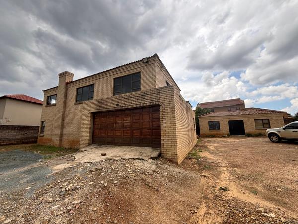 5 Bedroom House