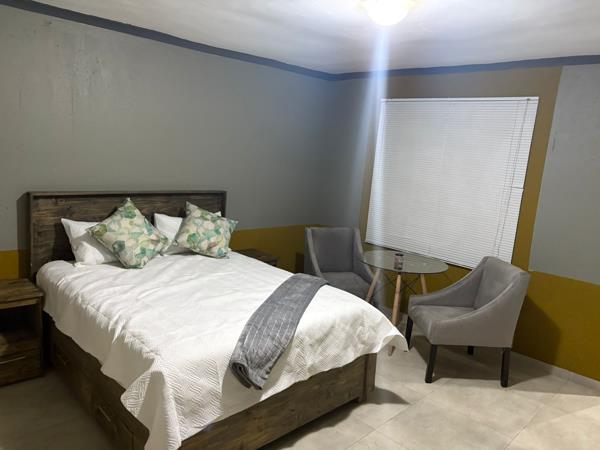 9 800  m² Commercial space