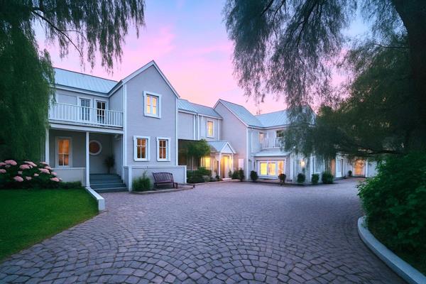 5 Bedroom House