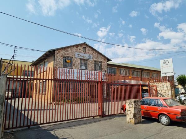5 100 m² Industrial space