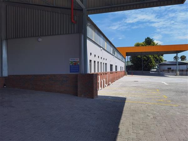 4 527  m² Industrial space