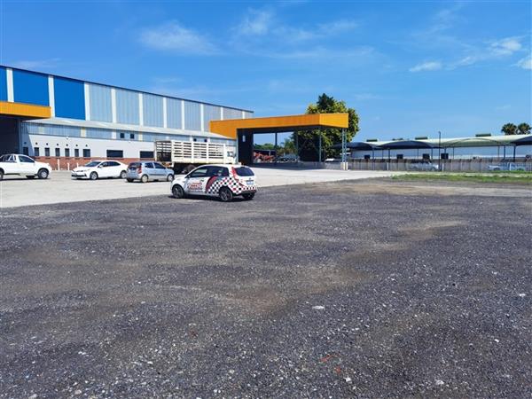 4 527 m² Industrial space