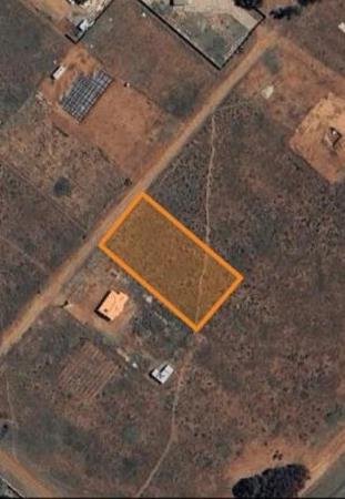 1 983 m² Land