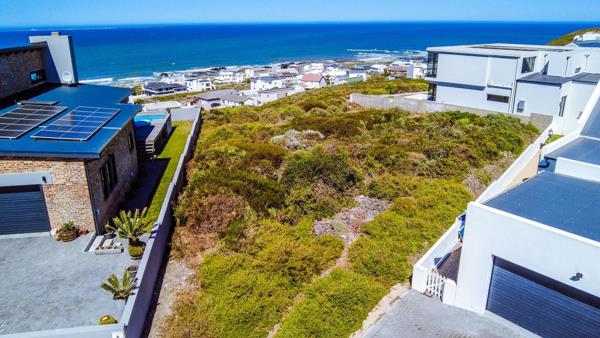 931 m² Land