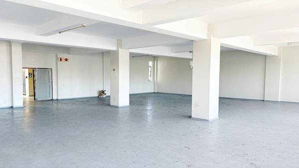 155  m² Industrial space