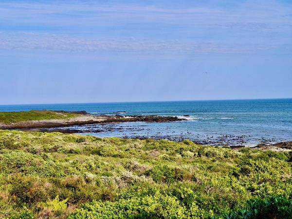 682 m² Land