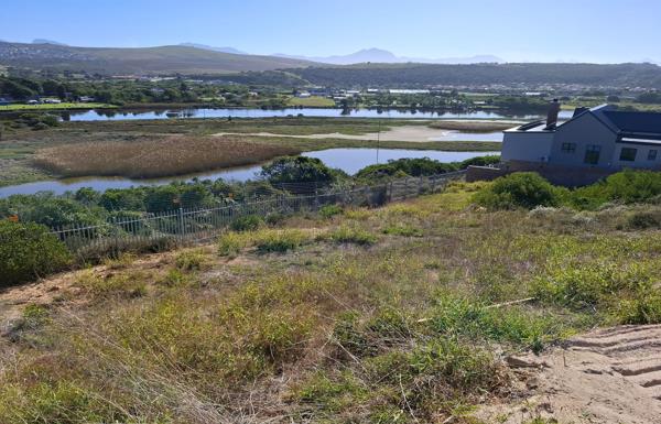 285 m² Land