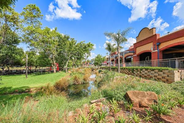 247  m² Commercial space