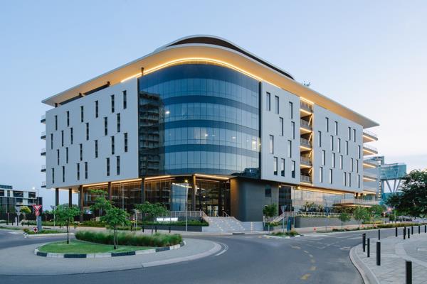 362  m² Office Space