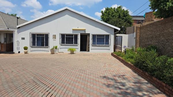 60  m² Commercial space