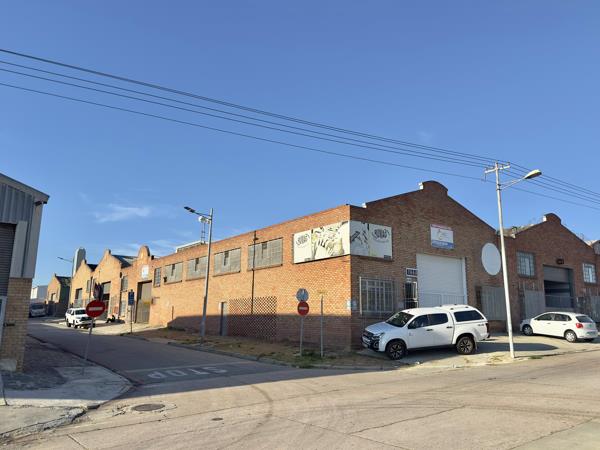 375  m² Industrial space