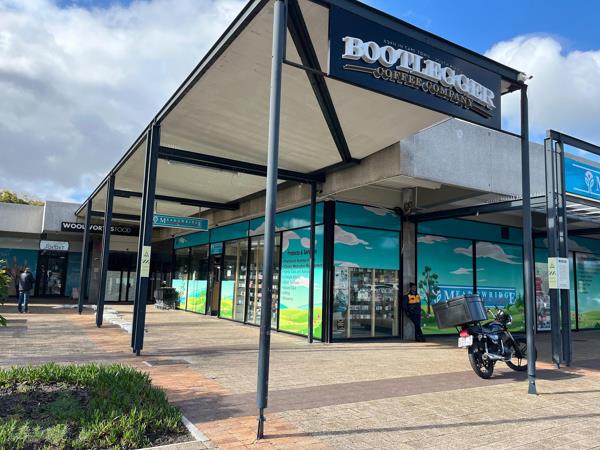 95  m² Retail Space