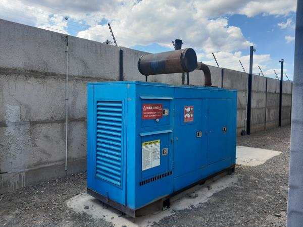 2 504  m² Commercial space