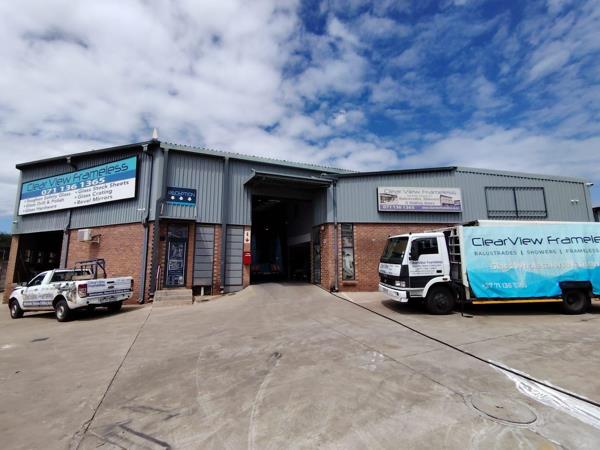 254  m² Industrial space