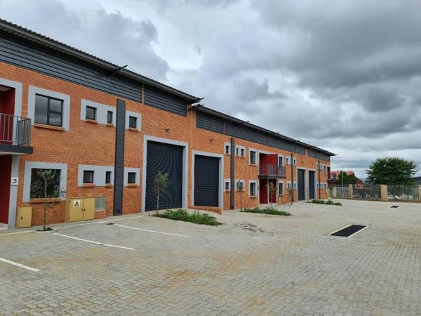 300  m² Industrial space