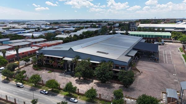 14 590  m² Industrial space