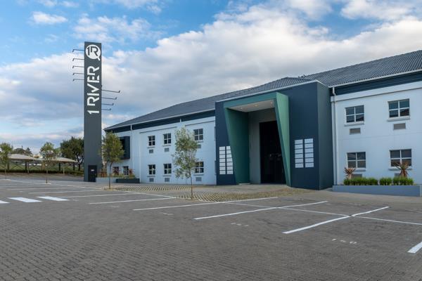 612  m² Commercial space