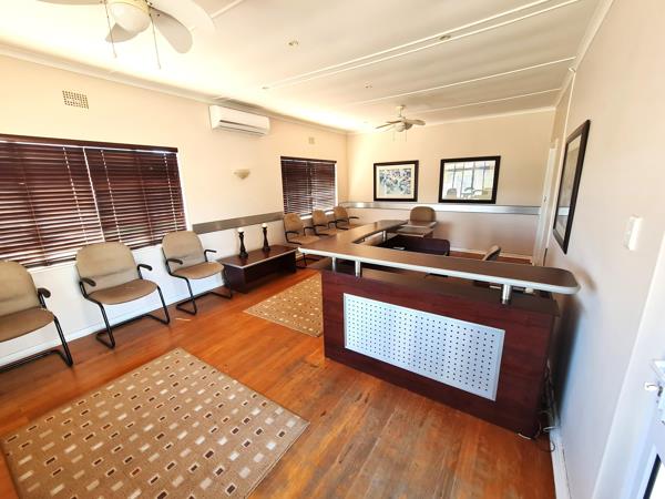 209  m² Commercial space