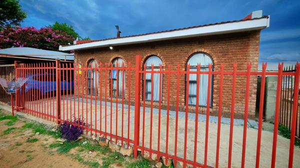 2 Bedroom House