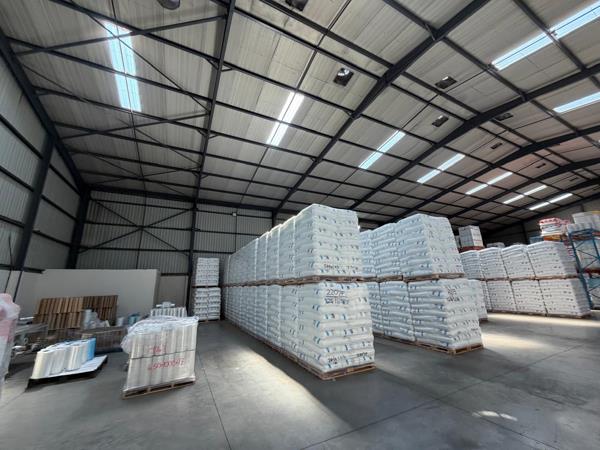 1 050  m² Industrial space