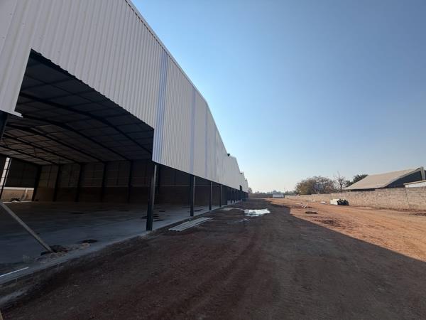 1 050 m² Industrial space