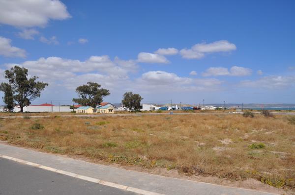 252 m² Land