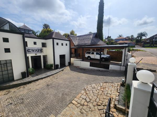 369 m² Commercial space