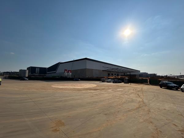 24 850  m² Industrial space
