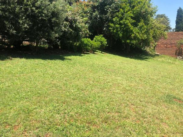 874 m² Land