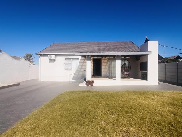 2 Bedroom Garden Cottage