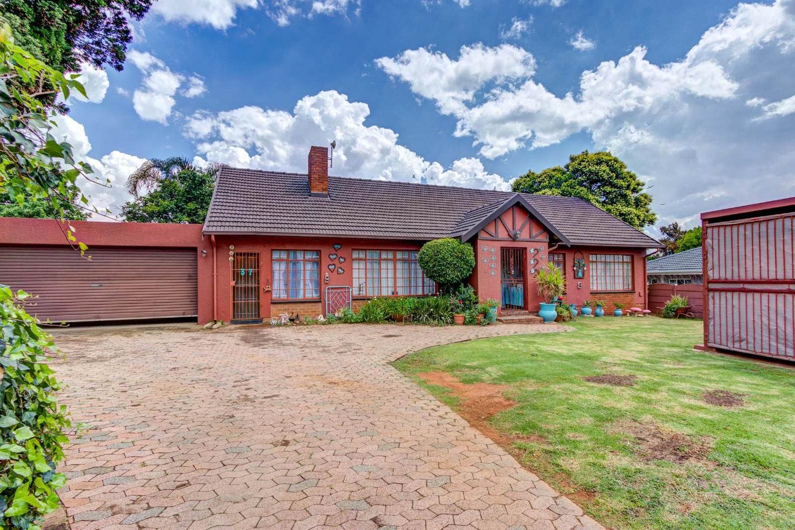 4 Bedroom House in Birch Acres