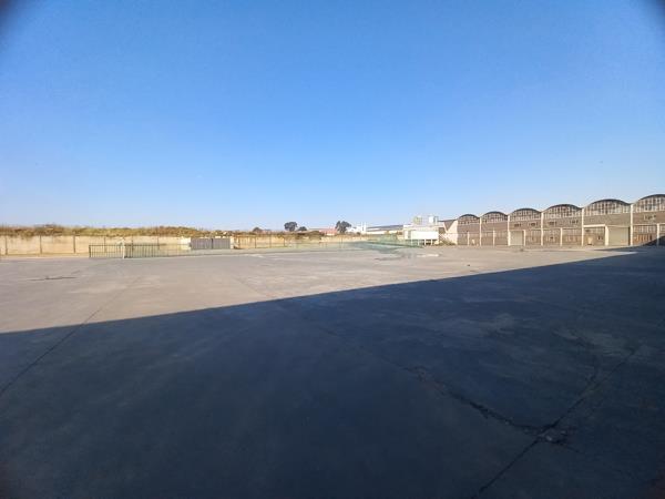 24 005  m² Industrial space