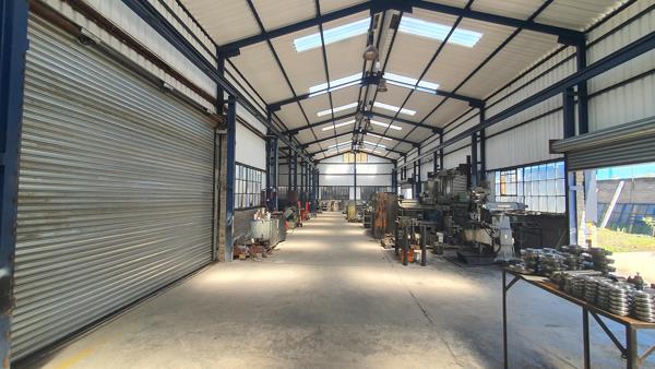 1 145  m² Industrial space