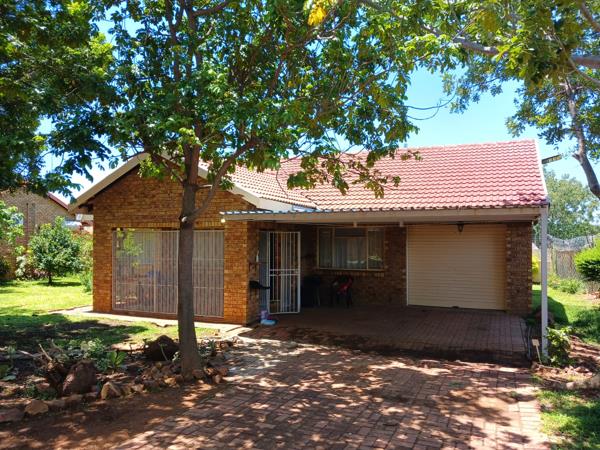 2 Bedroom House