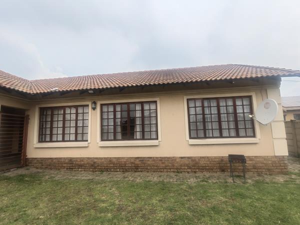 2 Bedroom House