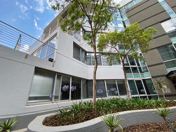 1 459  m² Office Space