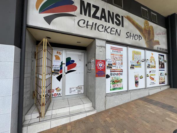 55  m² Commercial space