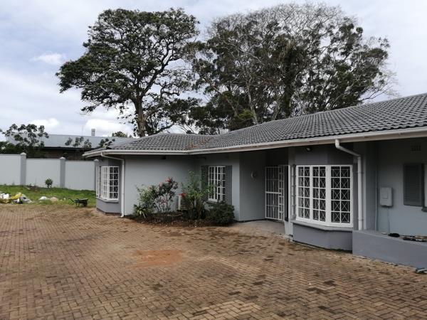 280  m² Commercial space