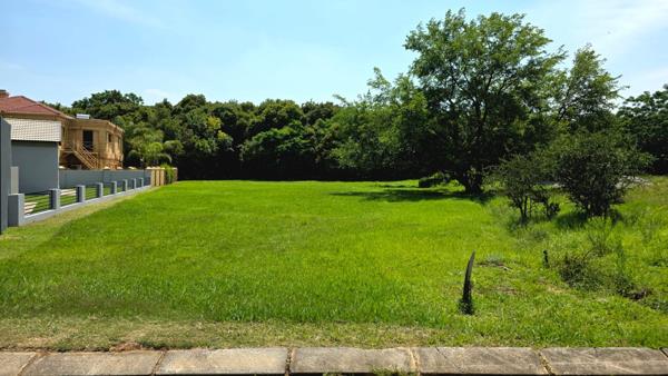 878 m² Land