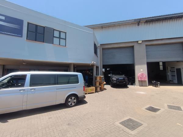 283  m² Industrial space