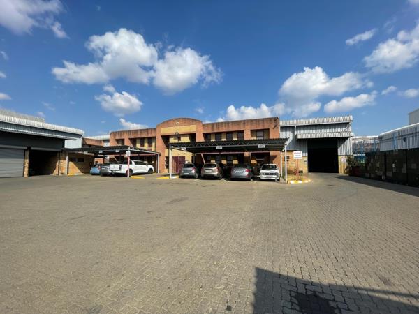 2 240  m² Industrial space