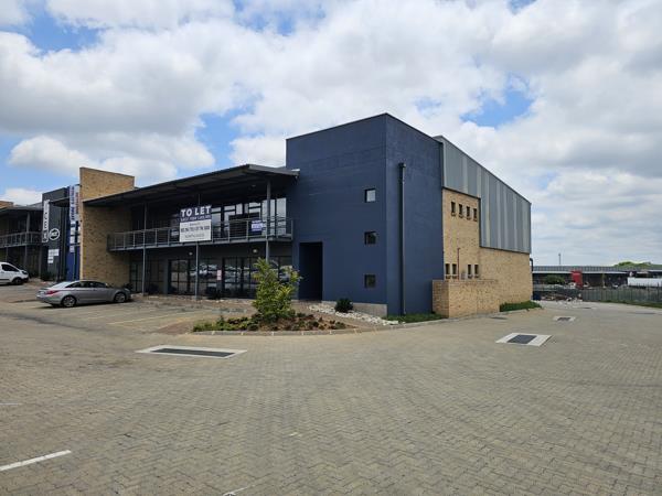 779  m² Industrial space